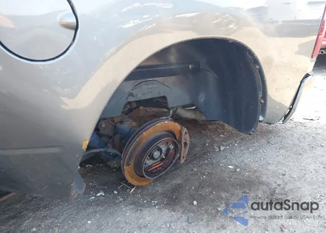 2010 Dodge Ram 1500 Slt/Sport/Trx z USA, uszkodzony, nr VIN 1D7RV1CT3AS177559